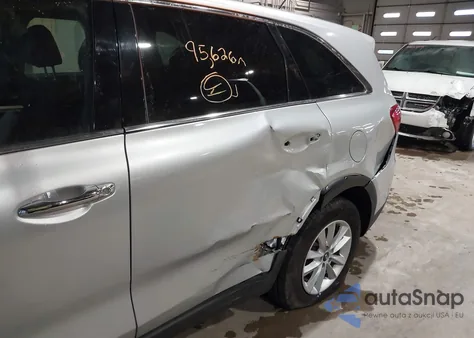 2019 Kia Sorento 2.4L L z USA, uszkodzony, nr VIN 5XYPG4A39KG595387
